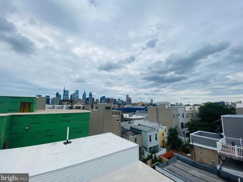 1129 20 St, Philadelphia PA 19132-3720 exterior