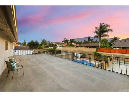 937 21st St, Upland CA  91784-1269 exterior