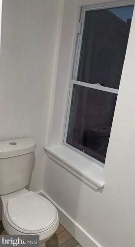 2024 4 St, Philadelphia PA 19122-1508 exterior