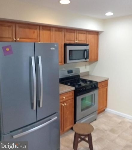 31 Ellis St, Tavistock NJ  08033-1826 exterior