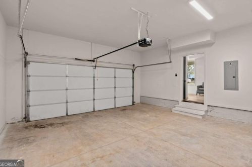 211 Howell Dr, Atlanta GA  30316-4025 exterior