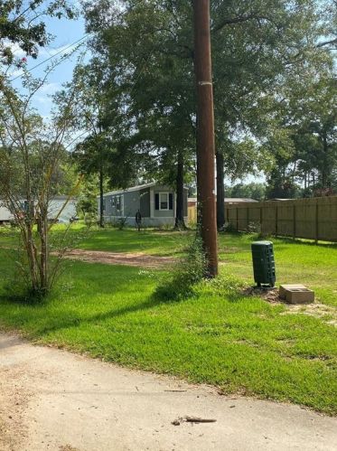 3290 Crystal Forest Cir, Conroe TX  77306-5616 exterior