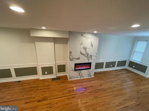 5732 16th St, Philadelphia PA  19141-1702 exterior