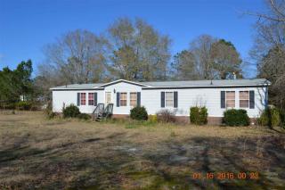 215 Chapel Ridge Rd, Richlands, NC 28574-5296