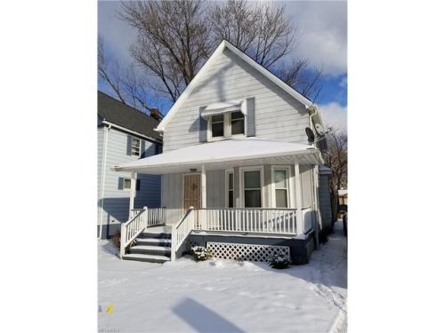 2231 103 St, Cleveland OH  44111-1838 exterior