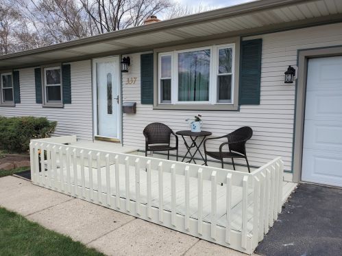 337 Rosewood Ave, Buffalo Grove, IL 60089-2048