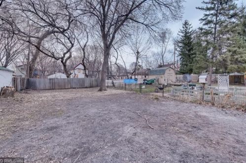 339 23rd Ave, Minneapolis MN  55411-2748 exterior