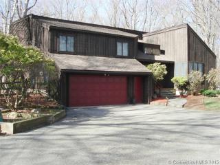 121 Mill St, Huntington, CT 06484-4614