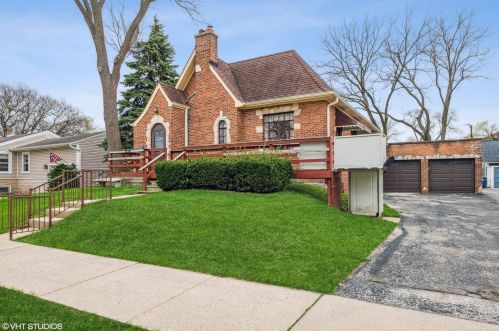 845 Greenview Ave, Des Plaines, IL 60016-3208