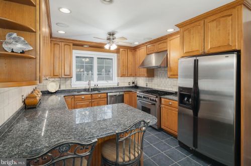 730 Redman Ave, Haddonfield NJ 08033-2744 exterior