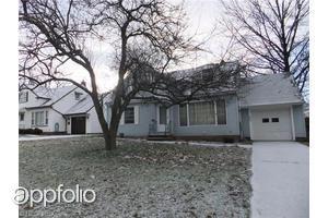 4968 Anderson Rd, Cleveland OH  44124-1076 exterior