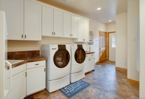 5088 Perry Park Rd, Deckers CO 80135-8200 exterior