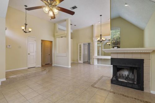 413 Red River Trl, Irving TX  75063-4524 exterior