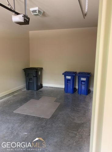 2826 Fox Wood Ln, Gainesville, GA 30504-5682