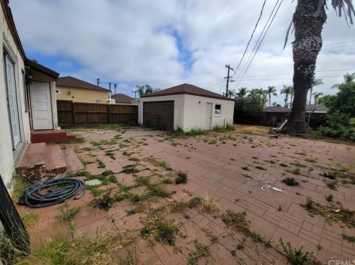 234 4th Ave, Chula Vista CA  91910-2611 exterior