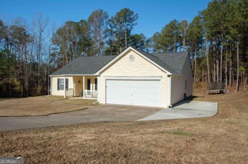4031 River Garden Cir, Porterdale, GA 30016-8968