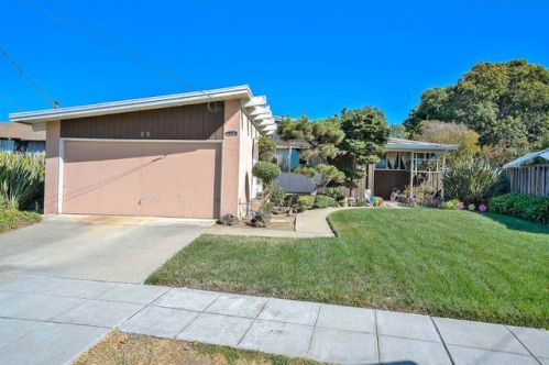 49 Gresel St, Hayward, CA 94544-7636