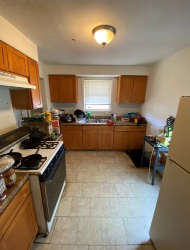 12233 Sangamon St, Chicago, IL 60643-5513