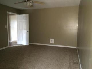 526 Mountain View Rd, Corryton, TN 37721-5128