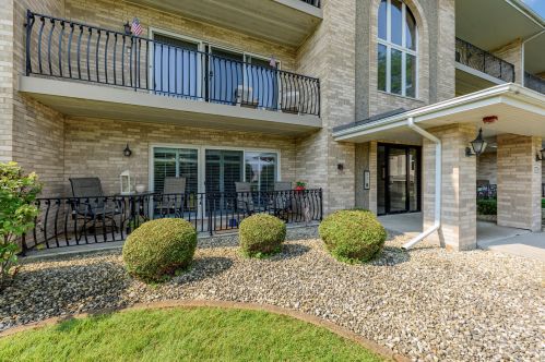 17731 Bernard Dr, Orland Park, IL 60467-9201