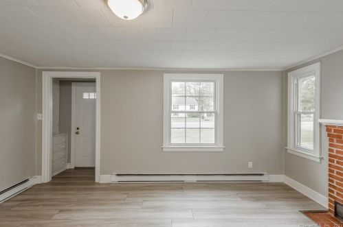 30 Hartford Ave, Granby, CT 06035-2305