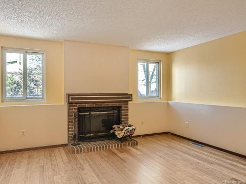 4907 63rd Ave, Arvada CO  80003-6613 exterior