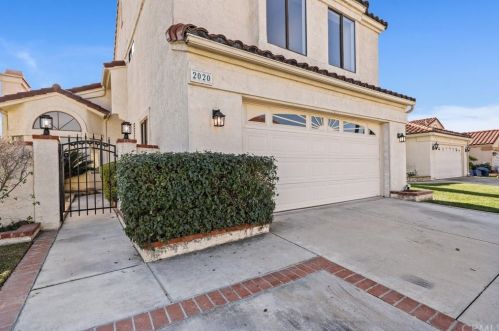 2020 Fathom Ln, Anaheim, CA 92801-1766