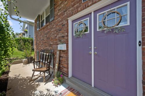 2329 Fairgreen Dr, Cincinnati OH  45238-3230 exterior