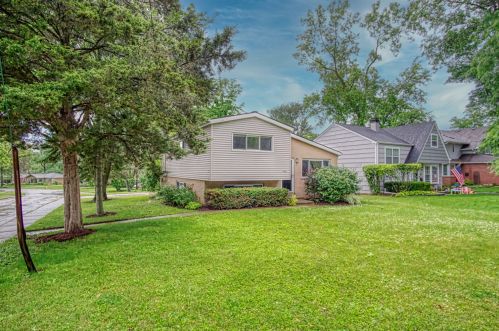 404 Lawrence Ave, Glendale Heights, IL 60137-4305