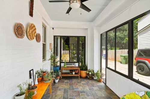 2836 Hosea L Williams Dr, Atlanta GA  30317-3003 exterior