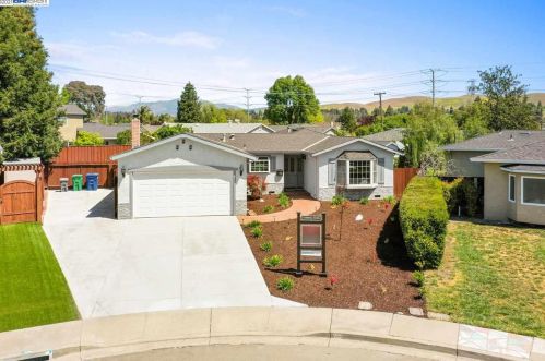 920 Lexington Pl, San Ramon, CA 94583-3210