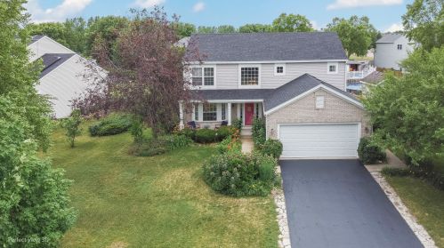 605 Carnation Dr, Oswego, IL 60543-8253