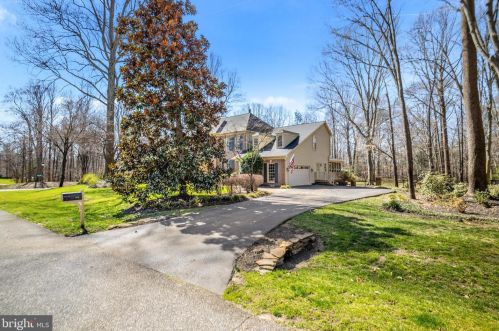 2338 Patuxent River Rd, Gambrills, MD 21054-1910