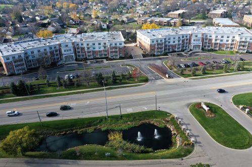 701 Rand Rd, Arlington Hts IL  60004-2332 exterior