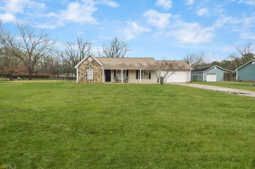 841 Old Milner Rd, Milner, GA 30257-3915