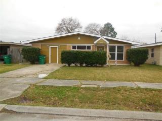 1324 Maplewood Dr, Harvey LA  70058-4322 exterior