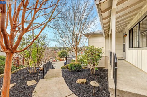 3496 Marques Ct, Hayward, CA 94546-2056