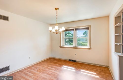 1992 Drexel Ave, Lancaster PA  17602-3365 exterior