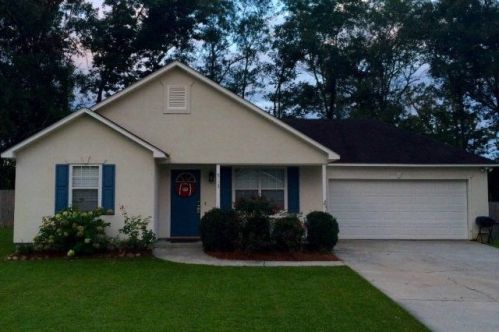 513 Judy Ann Dr, Hahira, GA 31632-1303