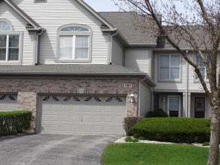 1507 Longbranch Ct, Naperville, IL 60565-2017