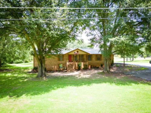 1848 Christian Cir, Conyers GA  30013-3022 exterior