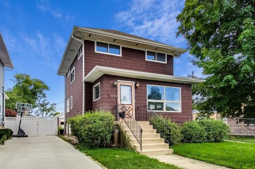 3433 Clarence Ave, Forest View, IL 60402-3755