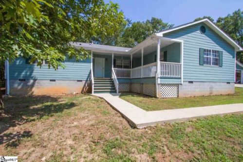 320 Acker Rd, Belton, SC 29627-8375