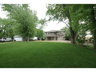 3125 Cannon St, Hastings, MN 55033-4111