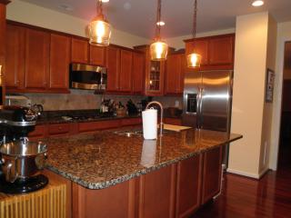 722 Sentry Sq, Oxon Hill MD  20745-1185 exterior