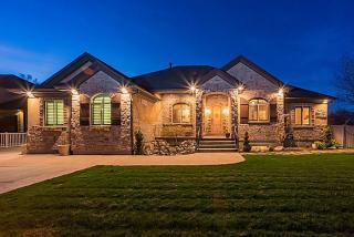 10967 Sophie Ln, Sandy UT  84070-5291 exterior