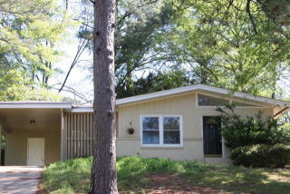 5828 Ventura Dr, Columbus, GA 31909-4670