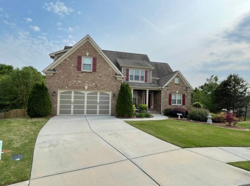 500 Starmist Ct, Loganville, GA 30052-9062