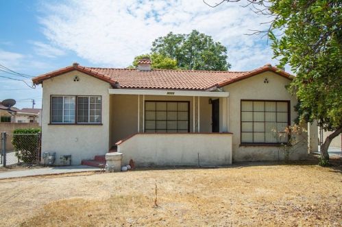 9050 Southview Rd, San Gabriel, CA 91775-1318