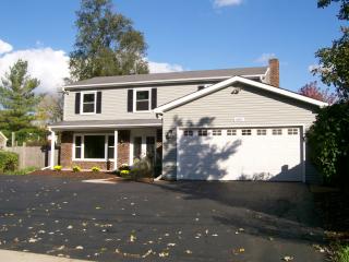 400 Olesen Dr, Naperville, IL 60540-6907